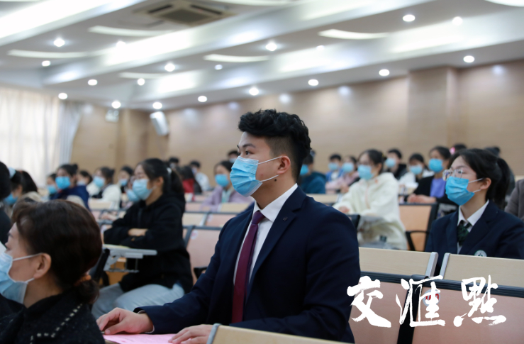 说明: https://jcdn.xhby.net/JHD/publish/20211105/16361027379506913906580592016.jpeg