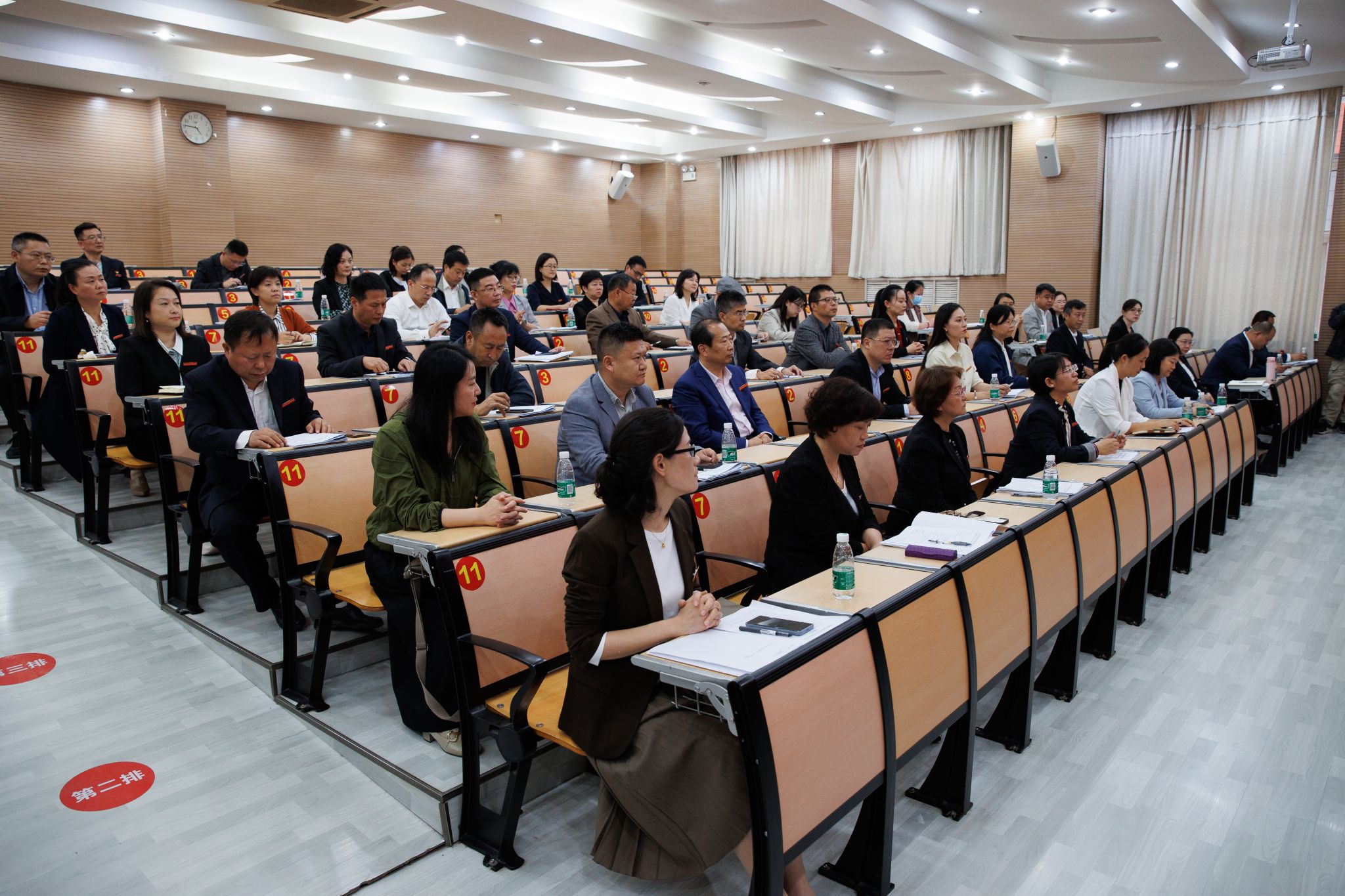 岳阳师范高等专科学校图片